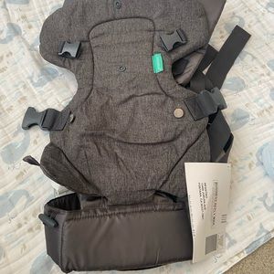 Infantino baby carrier
